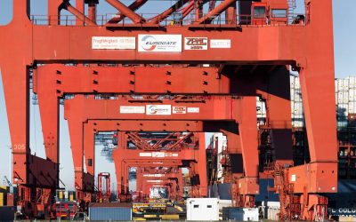 Selecting the Best Incoterms for Your International Shipments